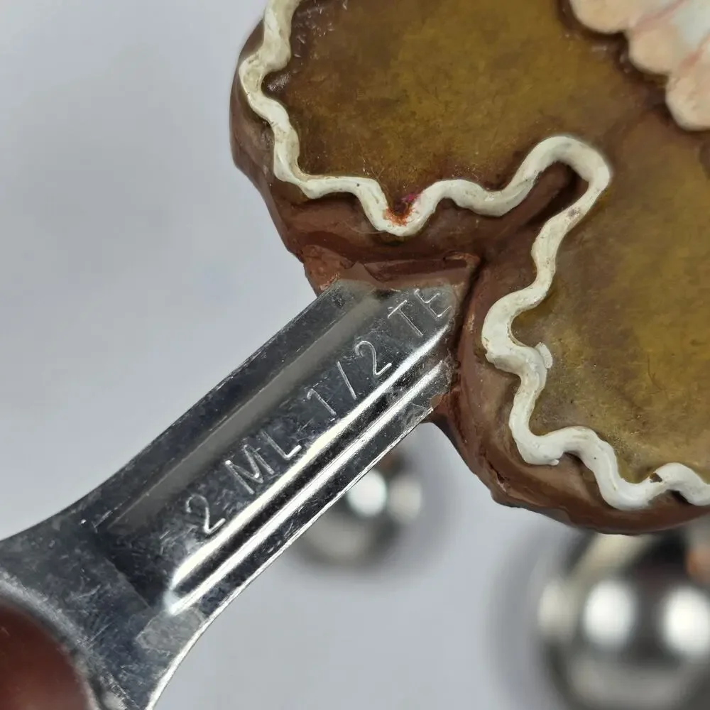 4 Kurt Adler Gingerbread Measure Spoons 1 Tbs 1 Tsp 1/2 tsp 1/4 Tsp Vintage